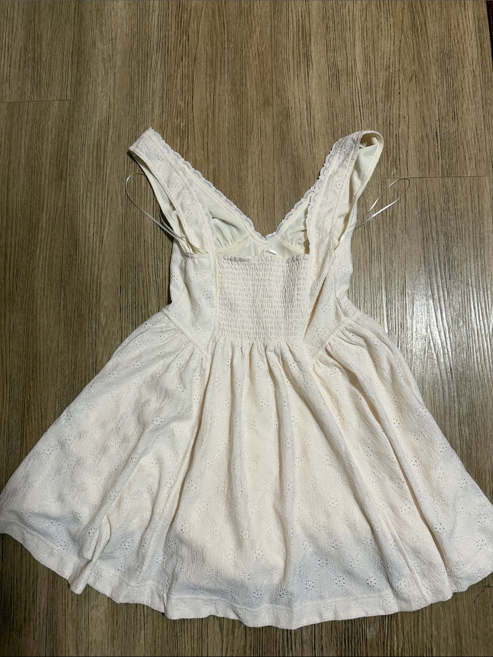 New Free People Eyelet V-Neck Sundress M - Picture 4 of 5